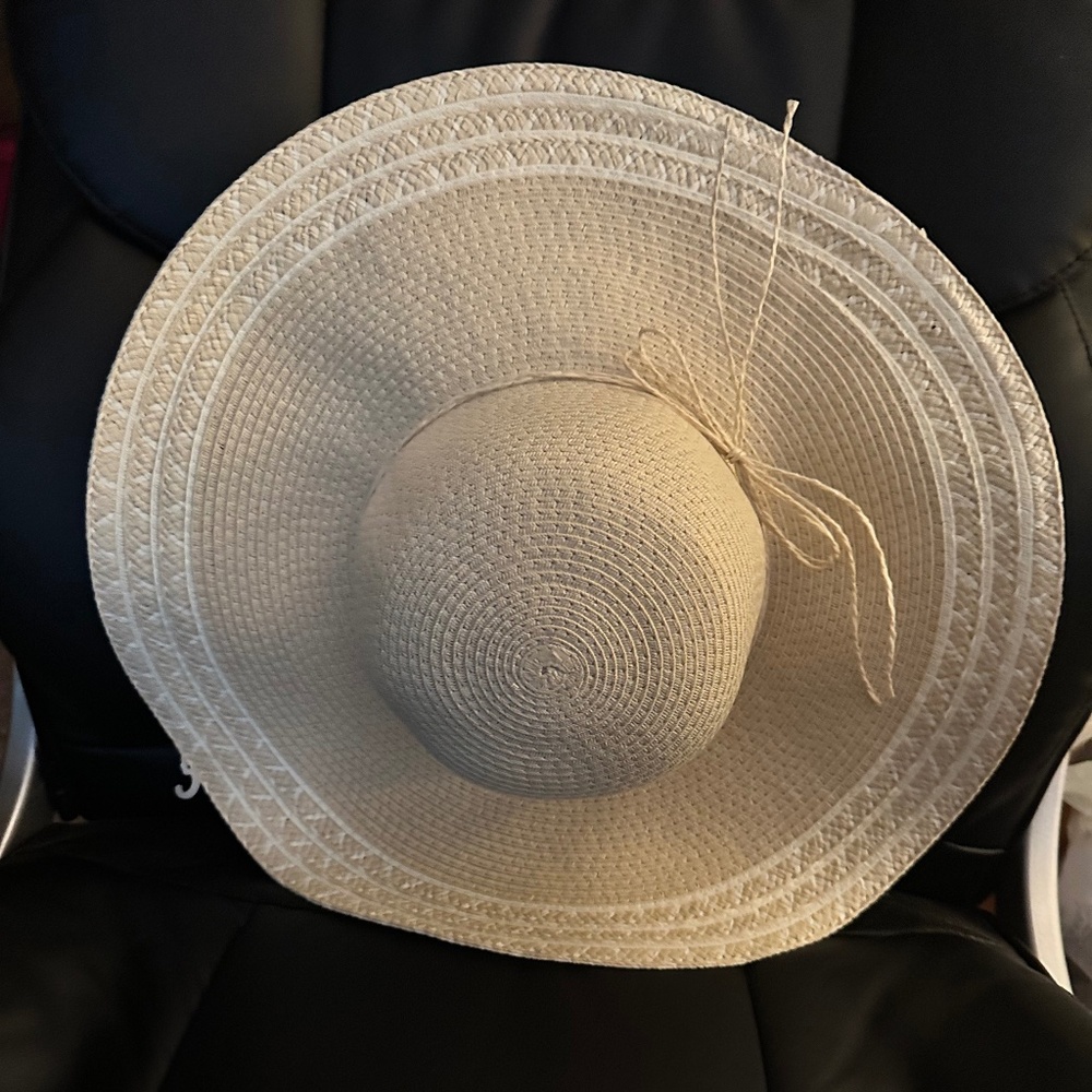 Sun hat